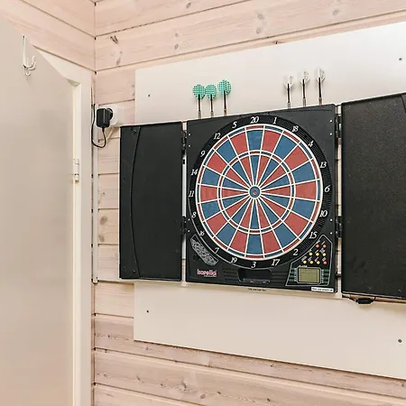 9 Person In Vaeggerlose-by Traum *